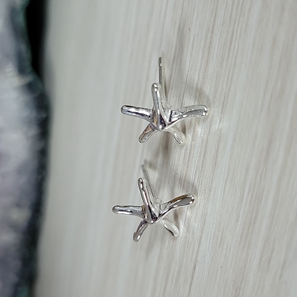 Sterling Silver Starfish Stud Earrings - Picture 5 of 5